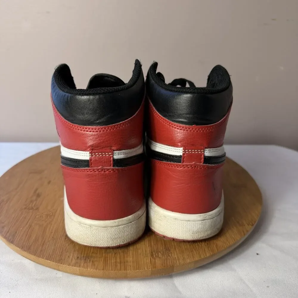 Air Jordan 1 Low Men's Bred Toe Size 10 style code 555088 610